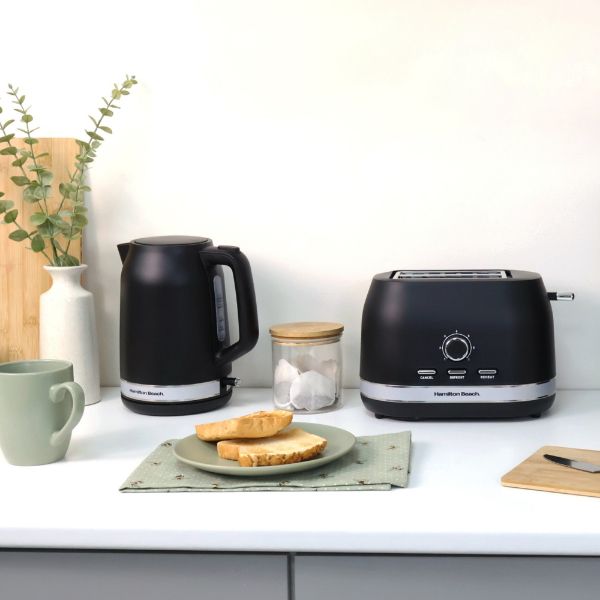 Hamilton Beach Ella Kettle and 2 Slice Toaster Bundle Black