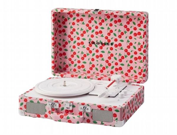 Crosley Cruiser Plus Portable Turntable Retro Cherry